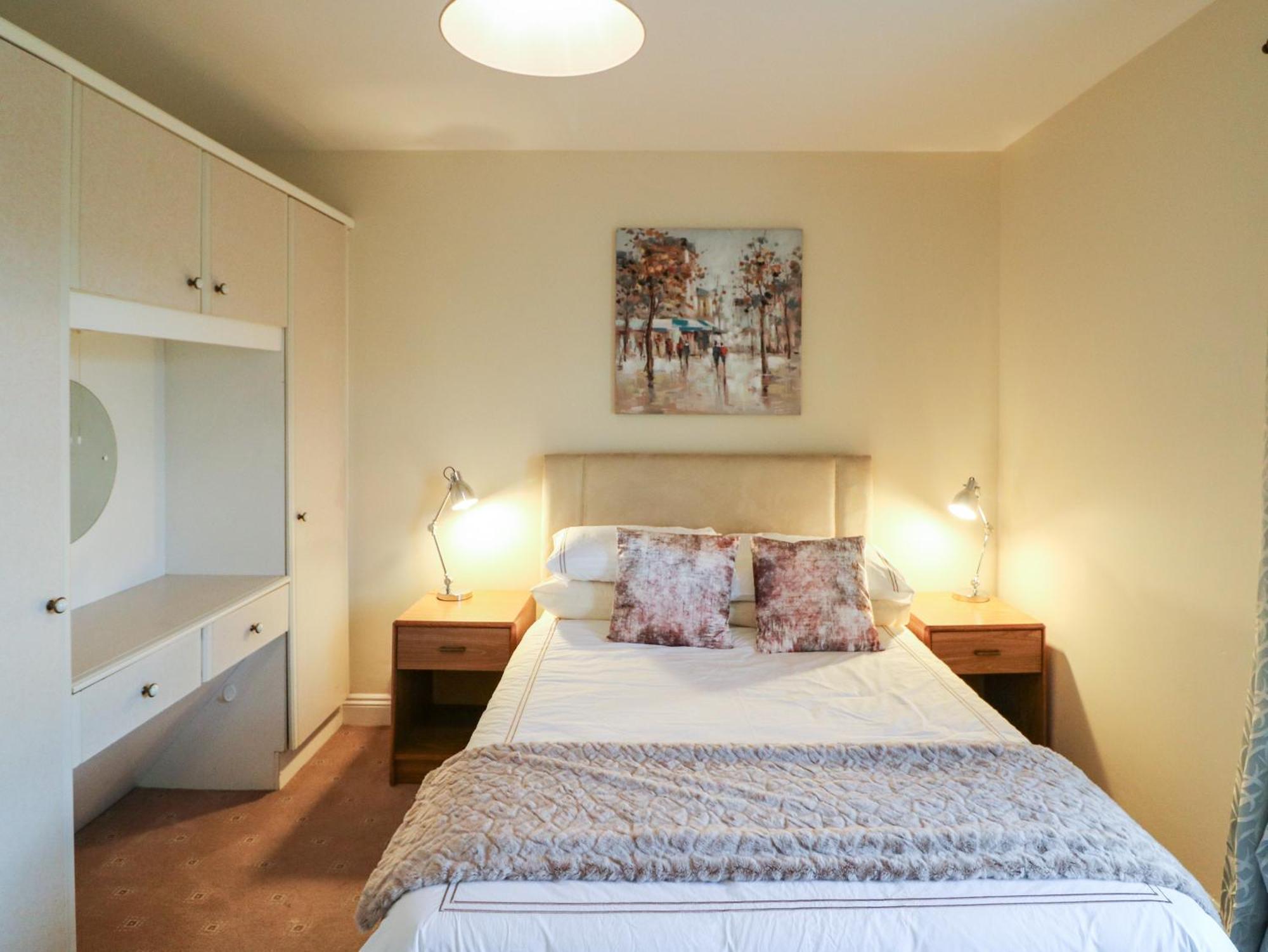 8 Scrahan Place Cill Airne Exteriör bild
